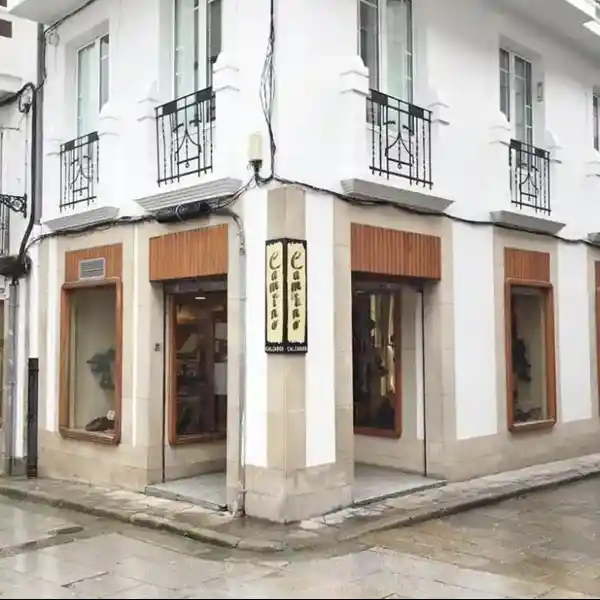 Zapateria en Pontedeume 